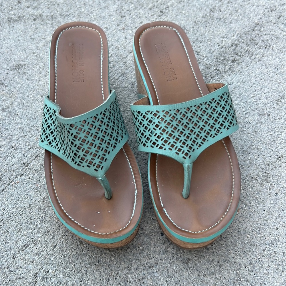 Kenneth Cole Reaction wedge sandals
